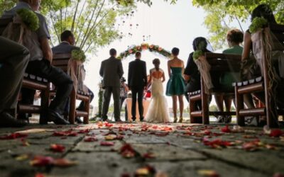 What Should I Look For in a Marriage Celebrant